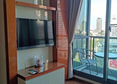 2 bed Condo in The Address Sukhumvit 28 Khlongtan Sub District C017534