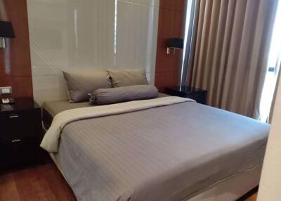 2 bed Condo in The Address Sukhumvit 28 Khlongtan Sub District C017534