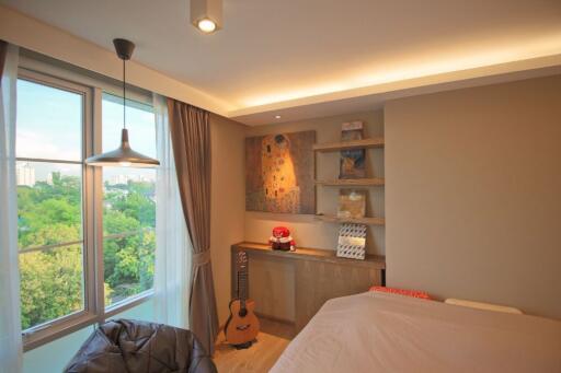 2 bed Condo in Maestro 39 Khlong Tan Nuea Sub District C017526