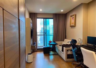 1 bed Condo in The Address Sathorn Silom Sub District C017518