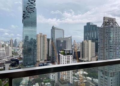 1 bed Condo in The Address Sathorn Silom Sub District C017518