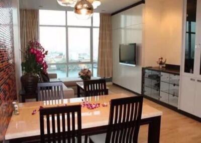 2 bed Condo in Baan Sathorn Chaopraya Khlong Ton Sai Sub District C017515