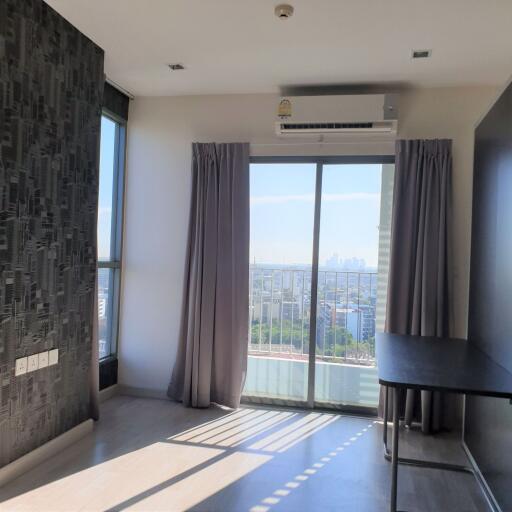 2 bed Condo in Ideo Mobi Sukhumvit Bangchak Sub District C017512