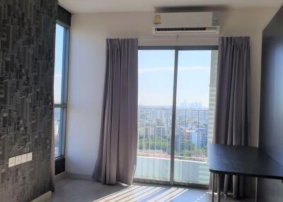 2 bed Condo in Ideo Mobi Sukhumvit Bangchak Sub District C017512