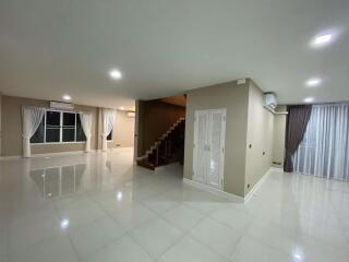 4 bed House in Blue Lagoon 1 Dokmai Sub District H017497