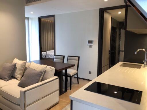 2 bed Condo in The Reserve Sukhumvit 61 Khlong Tan Nuea Sub District C017490