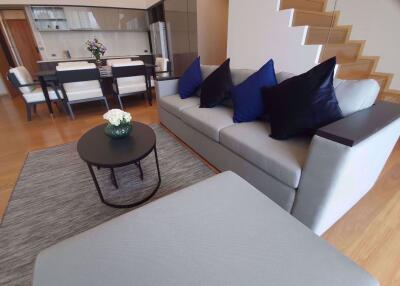 3 bed Duplex in Siamese Exclusive Sukhumvit 31 Khlong Toei Nuea Sub District D017480