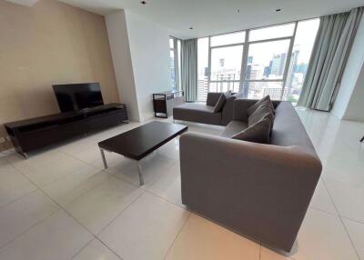 4 bed Condo in Athenee Residence Lumphini Sub District C017473