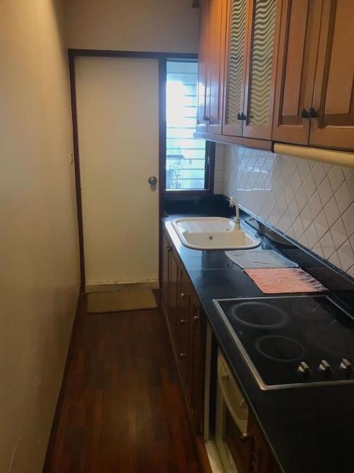 3 bed Condo in Grand Diamond Pratunam Ratchathewi District C017438