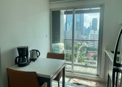 1 bed Condo in Centric Sathorn - Saint Louis Yan Nawa Sub District C017430