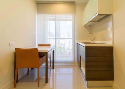 1 bed Condo in Centric Sathorn - Saint Louis Yan Nawa Sub District C017430