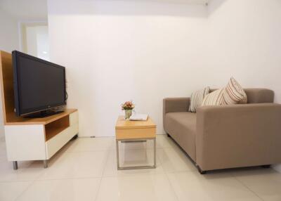 2 bed Condo in S9 Apartment Sathorn Yan Nawa Sub District C017416