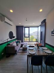 2 bed Condo in XT Ekkamai Khlong Tan Nuea Sub District C017415