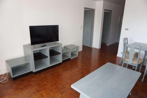 2 bed Condo in Baan Sukhumvit 36 Khlongtan Sub District C017393