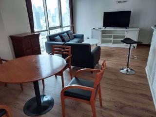 2 bed Condo in Asoke Place Khlong Toei Nuea Sub District C017384