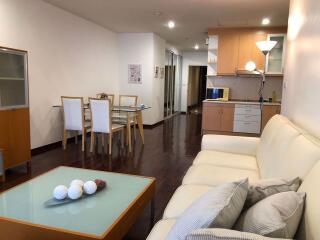 2 bed Condo in Elephant Tower Chatuchak District C017375