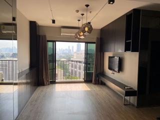 2 bed Condo in Noble Reform Samsennai Sub District C017352