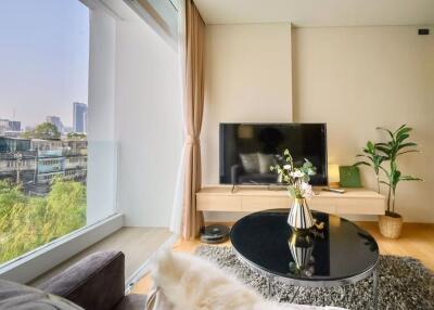 2 bed Condo in Siamese Exclusive Sukhumvit 42 Phra Khanong Sub District C017348