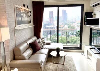 1 bed Condo in Rhythm Sukhumvit 42 Phra Khanong Sub District C017316