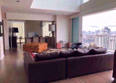 4 bed Penthouse in Fullerton Sukhumvit Khlongtoei Sub District P017298