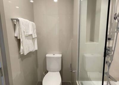 1 bed Condo in OKA HAUS Sukhumvit 36 Khlongtan Sub District C017297