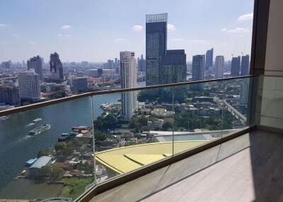 1 bed Condo in Magnolias Waterfront Residences Khlong Ton Sai Sub District C017282