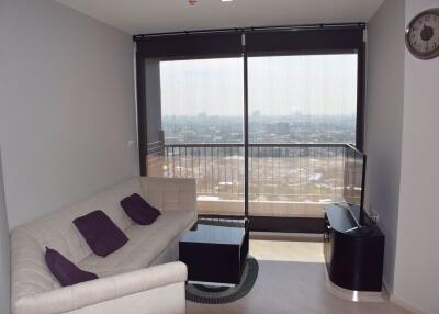 2 bed Condo in Rhythm Sukhumvit 44 Phra Khanong Sub District C017250