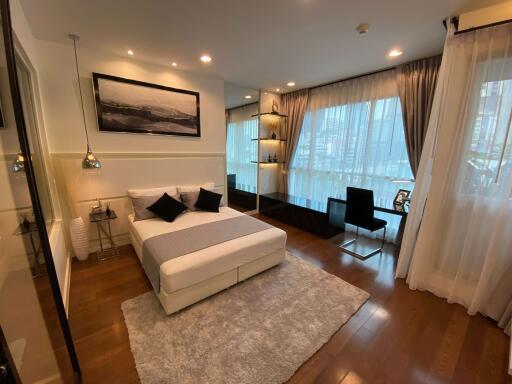 1 bed Condo in The Address Chidlom Lumphini Sub District C017237