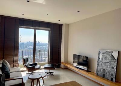 1 bed Condo in The Emporio Place Khlongtan Sub District C017236