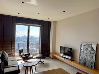 1 bed Condo in The Emporio Place Khlongtan Sub District C017236