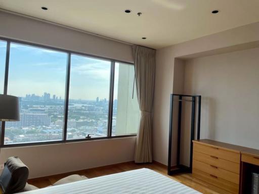 1 bed Condo in The Emporio Place Khlongtan Sub District C017236