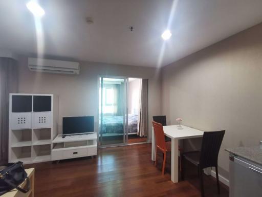 1 bed Condo in Belle Grand Rama 9 Huai Khwang Sub District C017234