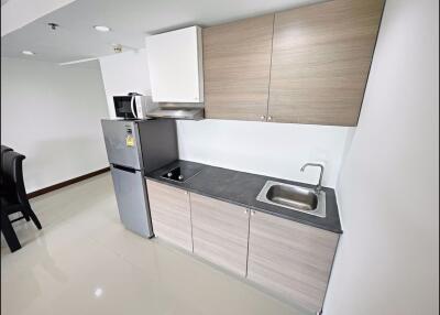 2 bed Condo in The Waterford Sukhumvit 50 Phra Khanong Sub District C017223