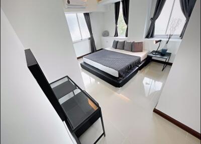 2 bed Condo in The Waterford Sukhumvit 50 Phra Khanong Sub District C017223