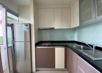 1 bed Condo in Condo One Thonglor Phra Khanong Sub District C017220