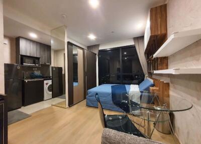 Studio bed Condo in Ashton Chula - Silom Mahaphruettharam Sub District C017213