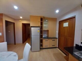 2 bed Condo in Baan Chan Khlong Tan Nuea Sub District C017208