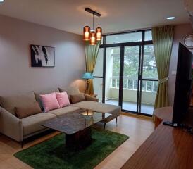 2 bed Condo in Baan Chan Khlong Tan Nuea Sub District C017208