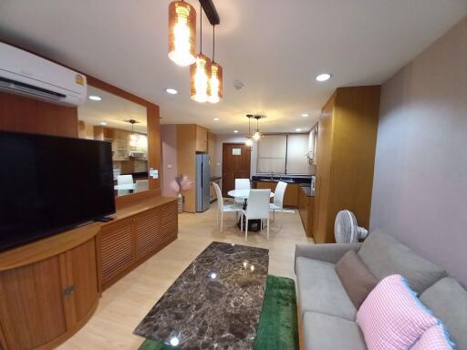 2 bed Condo in Baan Chan Khlong Tan Nuea Sub District C017208