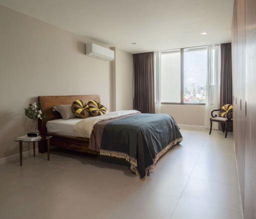 3 bed Condo in River House Condominium Khlong San Sub District C017196
