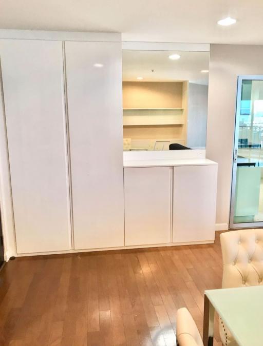 3 bed Condo in Belle Grand Rama 9 Huai Khwang Sub District C017189