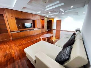 3 bed Condo in President Park Sukhumvit 24 Khlongtan Sub District C017188