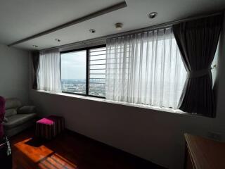 3 bed Condo in President Park Sukhumvit 24 Khlongtan Sub District C017188