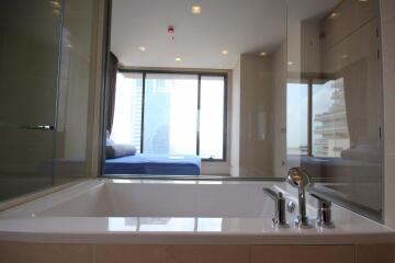 2 bed Condo in The ESSE Asoke Khlong Toei Nuea Sub District C017176