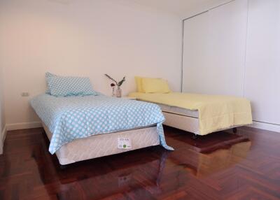 2 bed Condo in SanguanSap Mansion Yan Nawa Sub District C017170