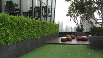 2 bed Condo in The Address Sukhumvit 28 Khlongtan Sub District C017166