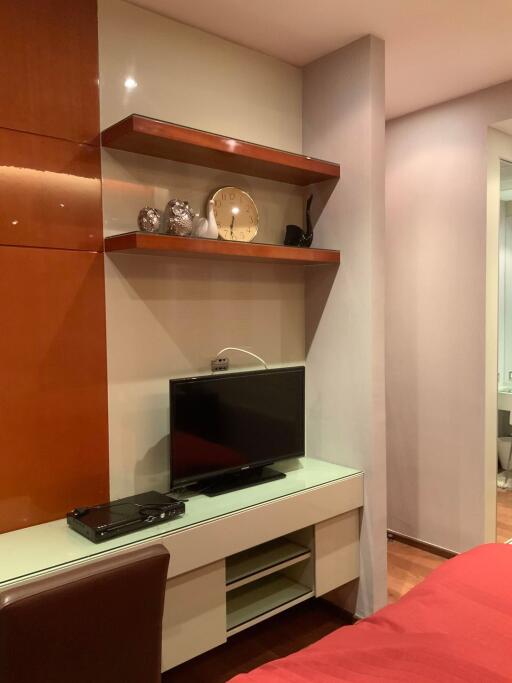 2 bed Condo in The Address Sukhumvit 28 Khlongtan Sub District C017166