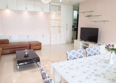 3 bed Condo in Baan Klang Krung Siam-Pathumwan Thanonphetchaburi Sub District C017159