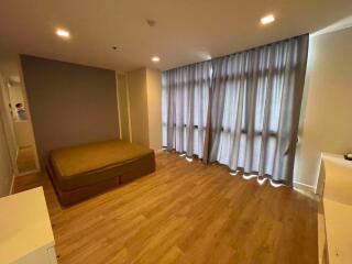 2 bed Condo in Nusasiri Grand Phra Khanong Sub District C017148