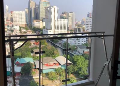 1 bed Condo in Supalai Oriental Sukhumvit 39 Khlong Tan Nuea Sub District C017133